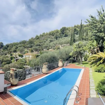 Villa Le Anfore *