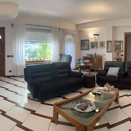 Le Anfore 임페리아