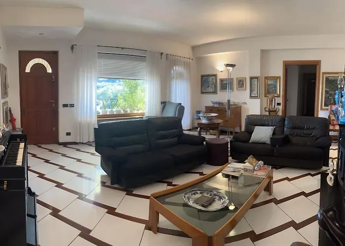 Le Anfore インペリア